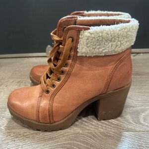 Women's Tan New Look Ankle Boots with Faux Fur Lining